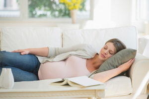 9 Ways how to lose weight naturally post pregnancy